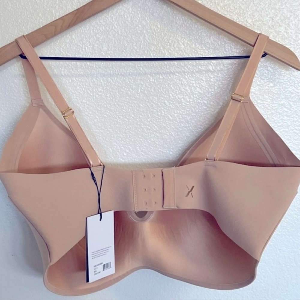 Knix NWT wingwoman countour bra size 8+ - Picture 6 of 9